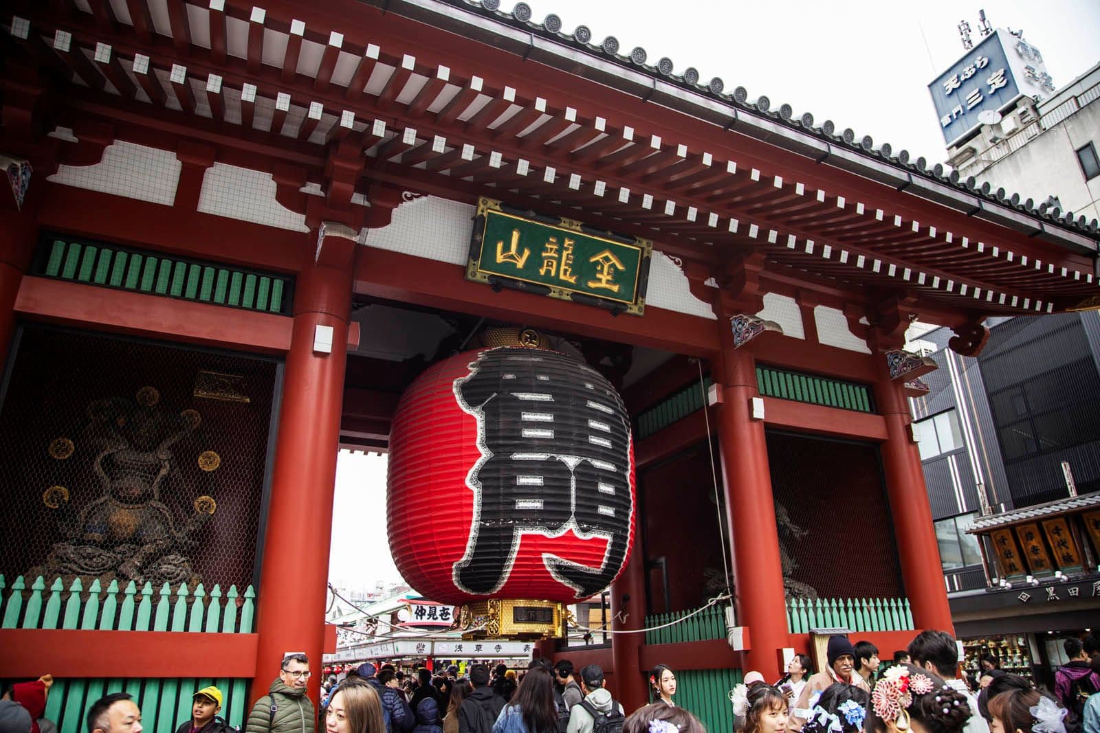 Sensoji Temple Asakusa: Essential Tokyo Guide