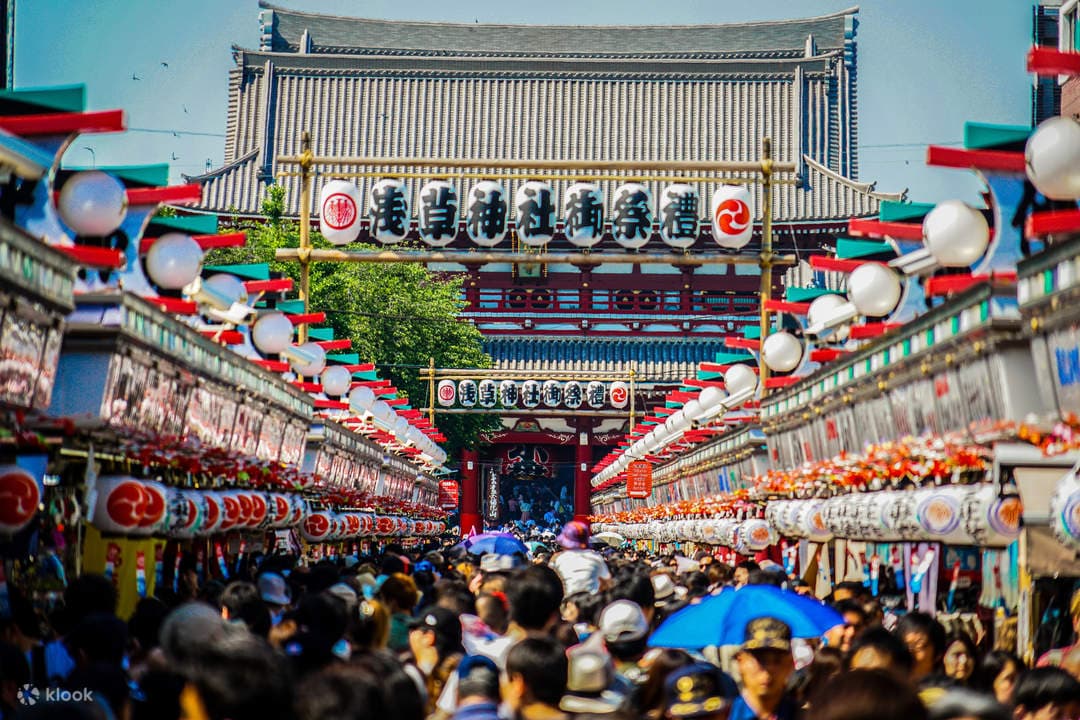Tour: Asakusa, Kappabashi, and Ueno Walking Tour